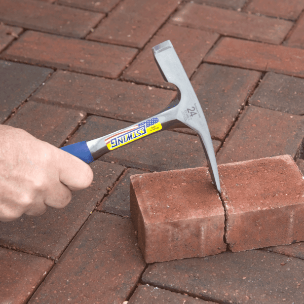 Estwing 20-ounce Bricklayer's Hammer - 9003200