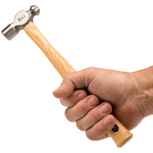 MRW8BP_Grip-Hand.png